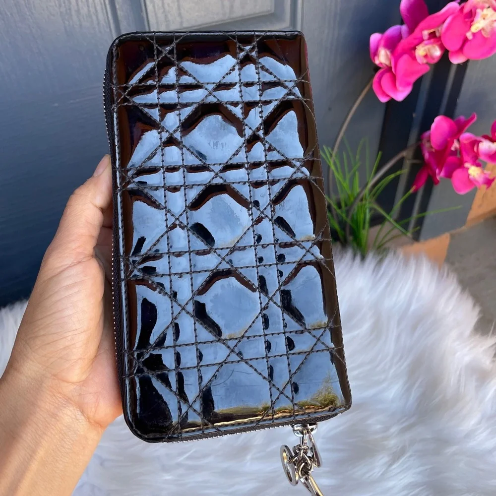 Dior zipper wallet - Picture 1 of 17